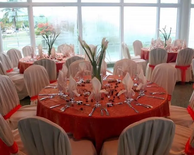 Faro Suites And Conference Center Aguadilla 2*,