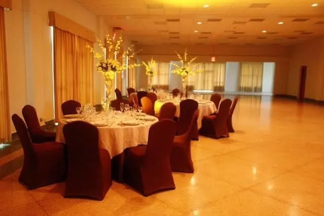 Faro Suites And Conference Center Aguadilla Hotel