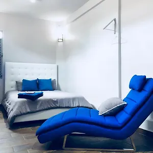 Apartment Modern #0 - Location